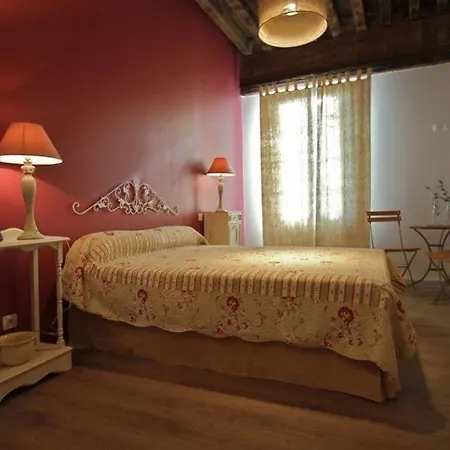 Du Côté De Chez Jeanne Maison d'hôtes Fourcès