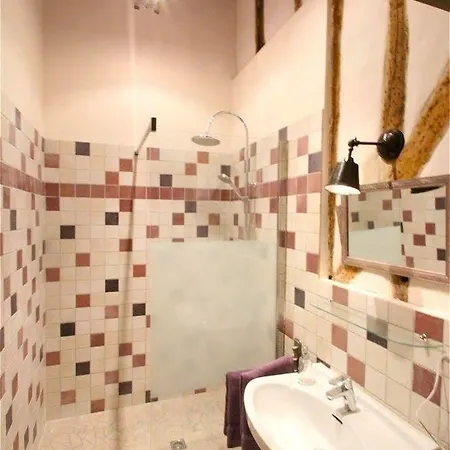 Maison d'hôtes Du Côté De Chez Jeanne Fourcès